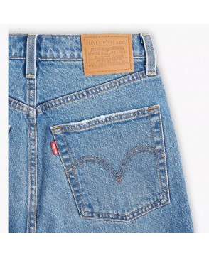 LEVI'S® Ribcage Straight...